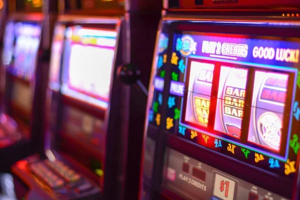 bola11 slot mobile gaming